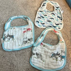 3 like new soft baby bibs